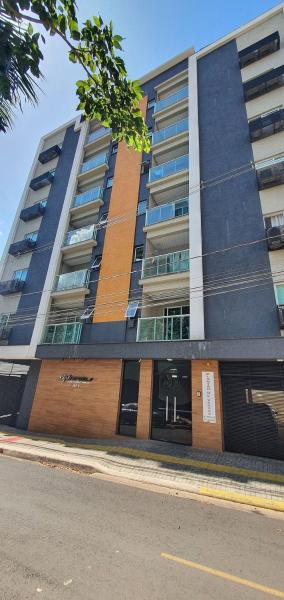 Novo central 2 quartos wifi/garagem/elevador